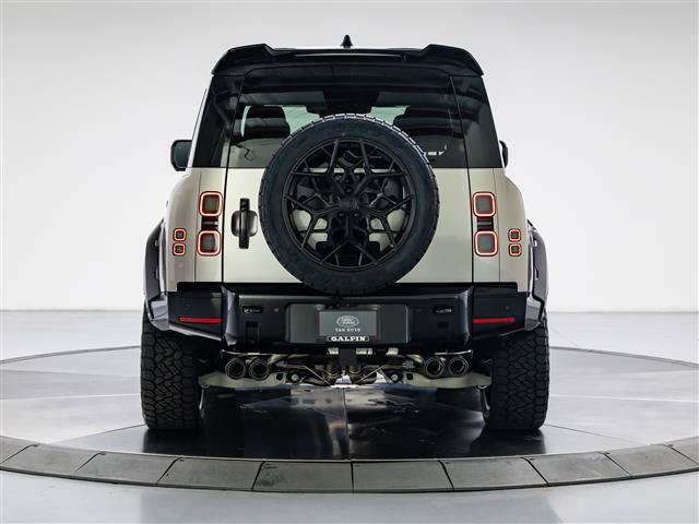 New 2026 Land Rover Defender 110 X-Dynamic SE AWD/4WD image 4