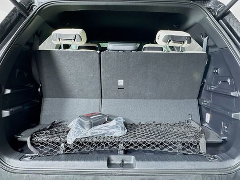 Used 2025 Toyota Sequoia Capstone image 28