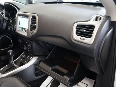 Used 2019 Jeep Compass High Altitude AWD/4WD image 46