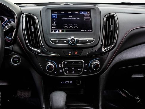 Used 2022 Chevrolet Equinox RS FWD image 28
