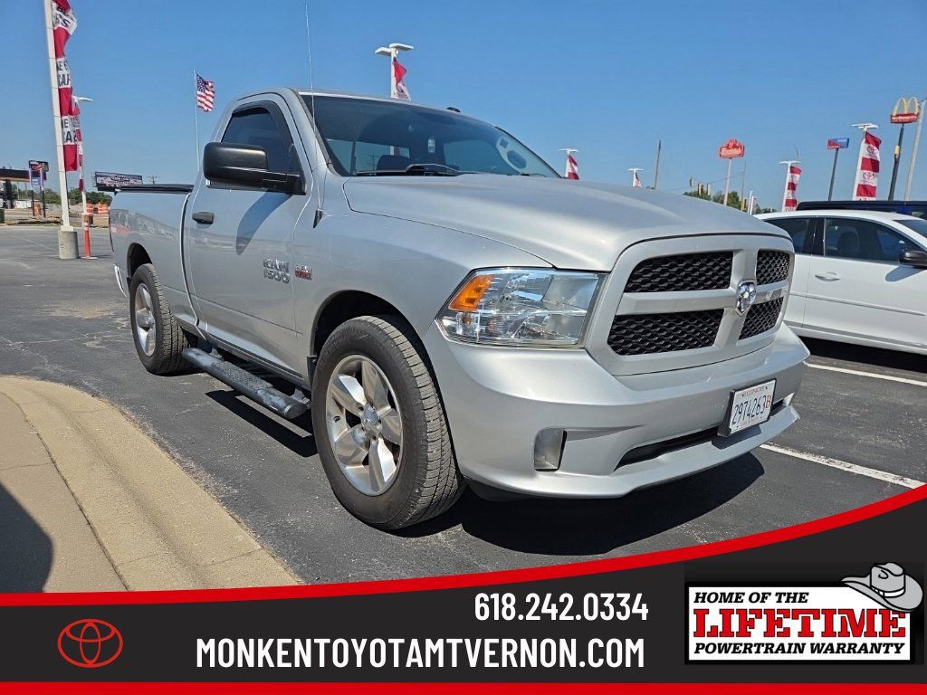 Used 2014 RAM 1500 Express RWD image 1