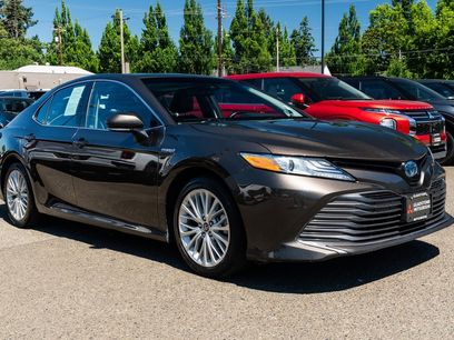 Used 2019 Toyota Camry XLE