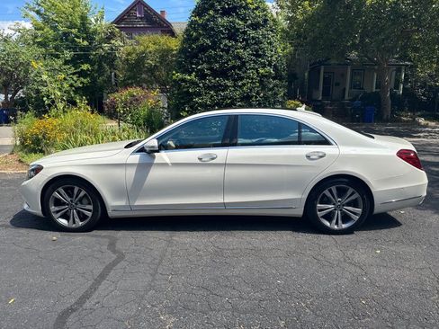 Used 2017 Mercedes-Benz S 550 4MATIC Sedan image 7