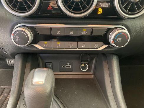 Used 2025 Nissan Sentra S FWD image 8