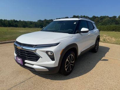Used 2024 Chevrolet TrailBlazer LT w/ Driver Confidence Package