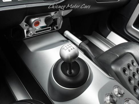 Used 2005 Ford GT image 16