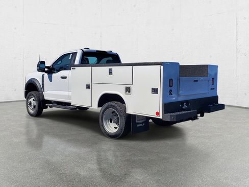 New 2026 Ford F550 4x4 Regular Cab Super Duty w/ XL Chrome Package image 5