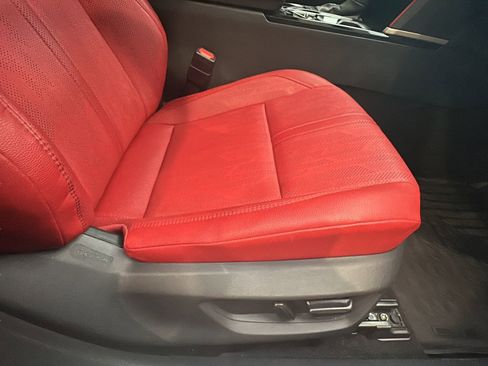 Used 2025 Toyota Camry XSE image 16