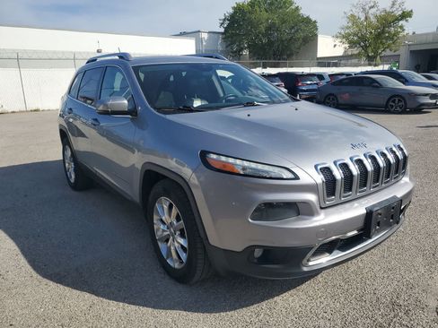 Used 2014 Jeep Cherokee Limited AWD/4WD image 9