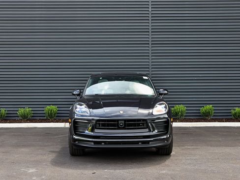 New 2026 Porsche Macan image 10