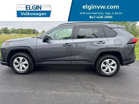 Used 2021 Toyota RAV4 LE AWD/4WD image 1