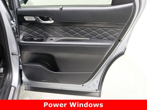 Used 2020 Hyundai Palisade Limited image 38