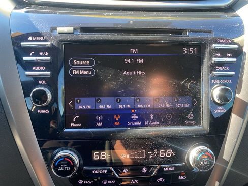 Used 2024 Nissan Murano SV image 21