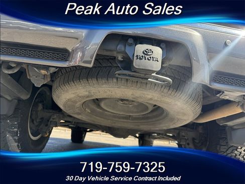 Used 2011 Toyota 4Runner SR5 image 9