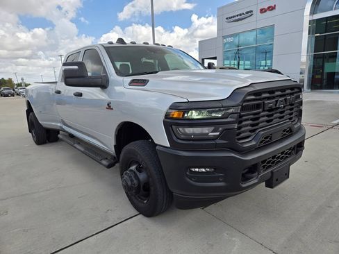 Used 2026 RAM 3500 Tradesman AWD/4WD image 1