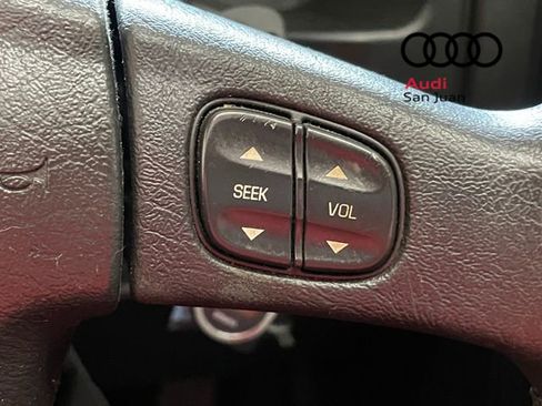 Used 2005 HUMMER H2 SUT w/ Preferred Equipment Group image 23