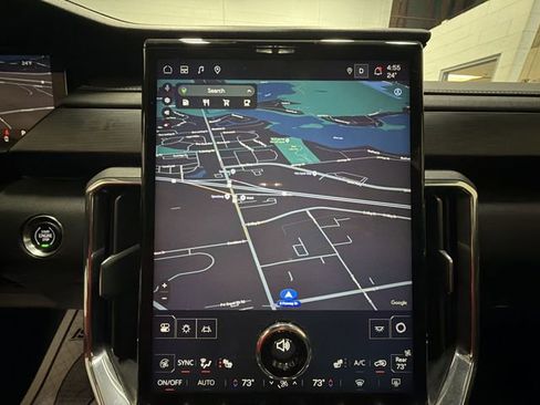 Certified 2025 GMC Acadia Elevation image 18