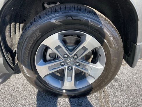 Certified 2025 Honda Pilot EX-L image 45