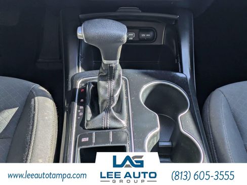 Used 2020 Kia Sorento LX FWD image 18