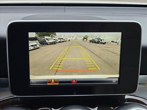 Used 2019 Mercedes-Benz GLC 300 image 14