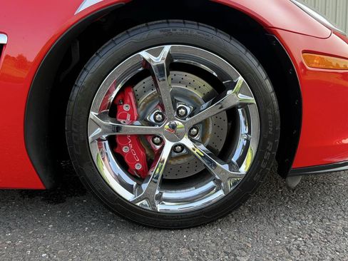 Used 2013 Chevrolet Corvette Grand Sport w/ 2LT Preferred Equipment Group RWD image 67