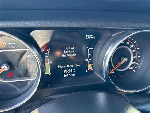 Used 2021 Jeep Gladiator Overland w/ Popular Equipment Package image 19