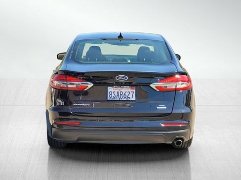 Certified 2020 Ford Fusion SE image 5