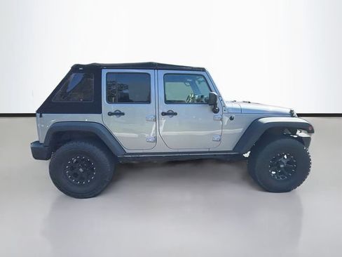 Used 2017 Jeep Wrangler Unlimited Sport w/ Quick Order Package 24S AWD/4WD image 8
