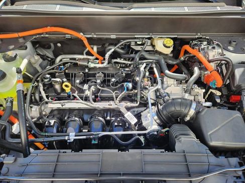 New 2025 Ford Maverick Lariat image 20