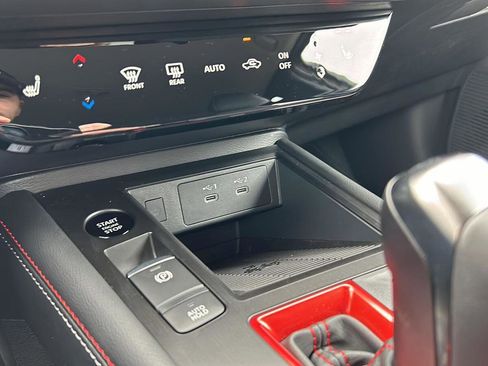 New 2026 Nissan Kicks SR w/ Cold Weather Package image 27