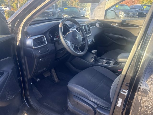Used 2019 Kia Sorento L FWD image 4