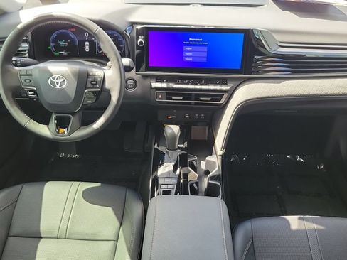 Certified 2025 Toyota Camry XLE FWD image 10