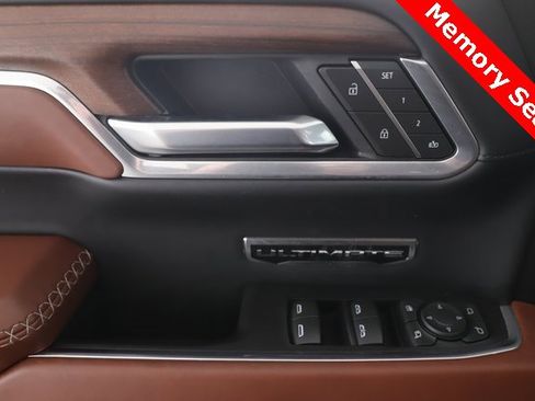 Used 2025 GMC Sierra 1500 Denali Ultimate image 21