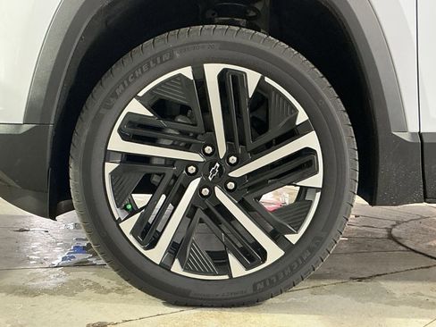 New 2026 Chevrolet Equinox RS w/ Safety and Technology Package image 20