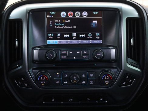 Used 2017 Chevrolet Silverado 1500 LTZ Z71 AWD/4WD image 36
