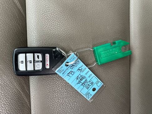 Used 2022 Honda Pilot Special Edition image 34