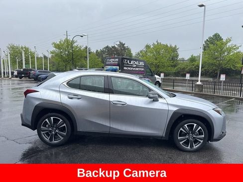 Used 2024 Lexus UX 250h AWD image 8