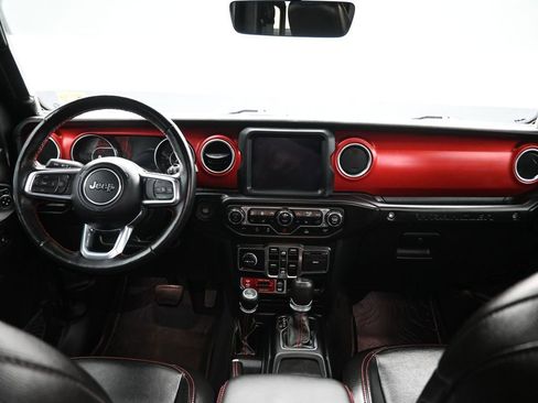 Used 2022 Jeep Wrangler Unlimited Rubicon w/ Cold Weather Group image 38