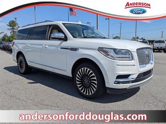 Used 2020 Lincoln Navigator L Black Label w/ Cargo Convenience Package video 1