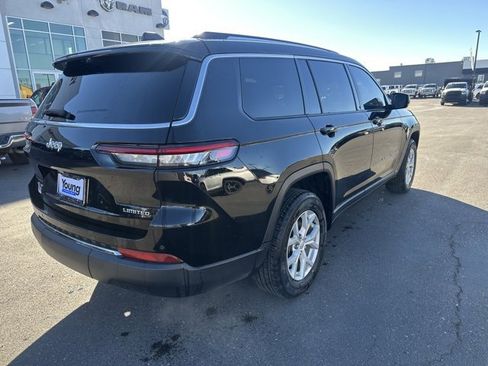 Used 2023 Jeep Grand Cherokee L Limited w/ Luxury Tech Group II image 3