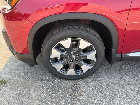 New 2026 Honda Pilot Elite image 9