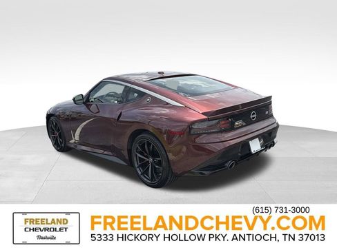 Used 2025 Nissan Z Performance w/ Floor Mat Package RWD image 7