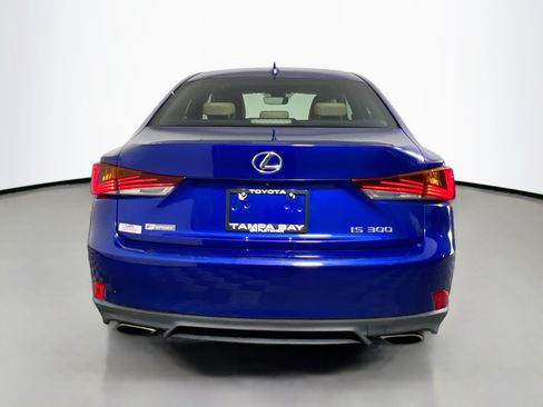 Used 2018 Lexus IS 300 F Sport w/ F Sport Package RWD image 6