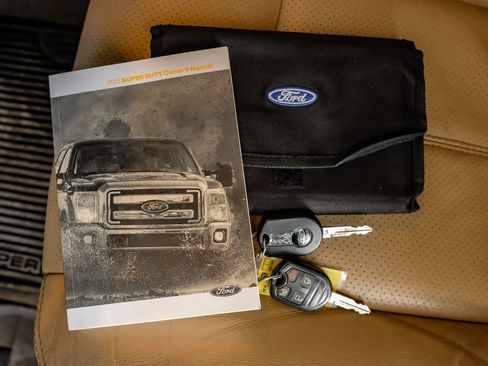 Used 2015 Ford F350 Lariat w/ Lariat Interior Package image 66