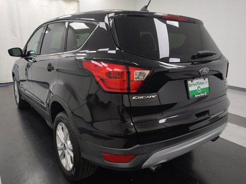Used 2019 Ford Escape SE FWD image 5
