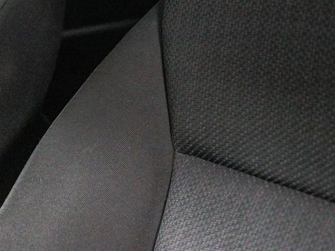 Used 2018 Honda HR-V EX image 26