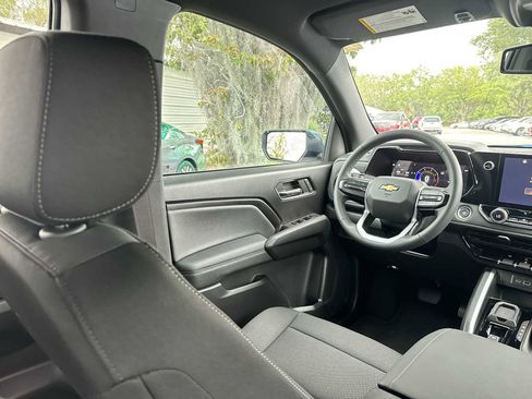Certified 2024 Chevrolet Colorado LT w/ LT Convenience Package II image 15