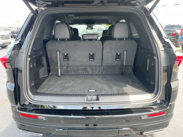 Certified 2026 Buick Enclave Sport Touring AWD/4WD image 17