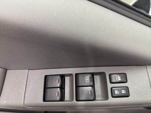 Used 2019 Nissan Frontier SV image 10