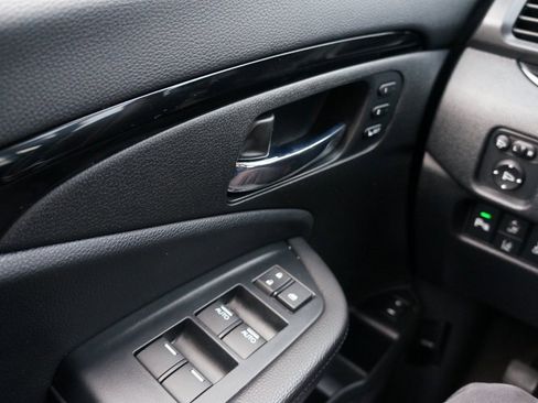 Certified 2020 Honda Passport Touring image 19